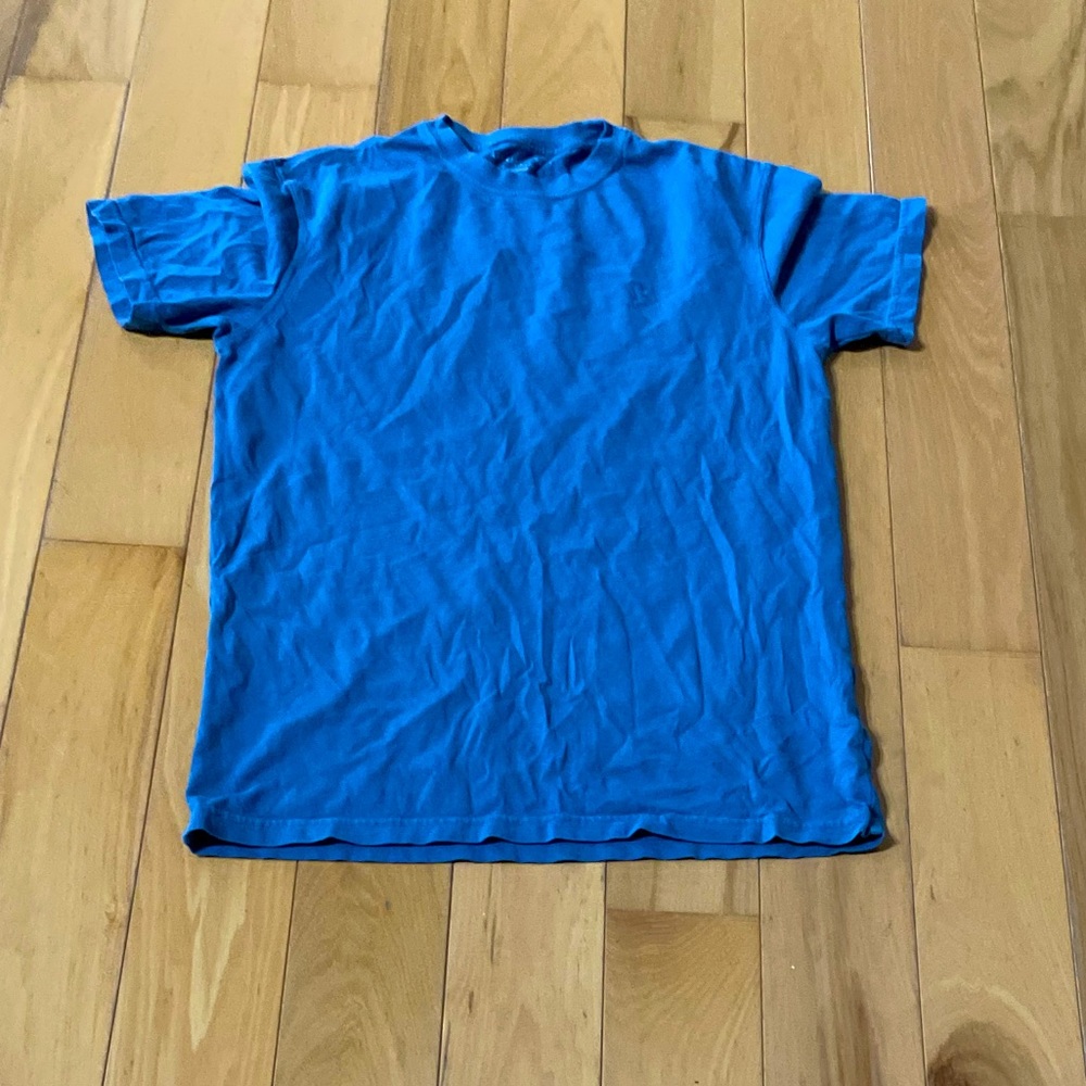 american eagle shirt